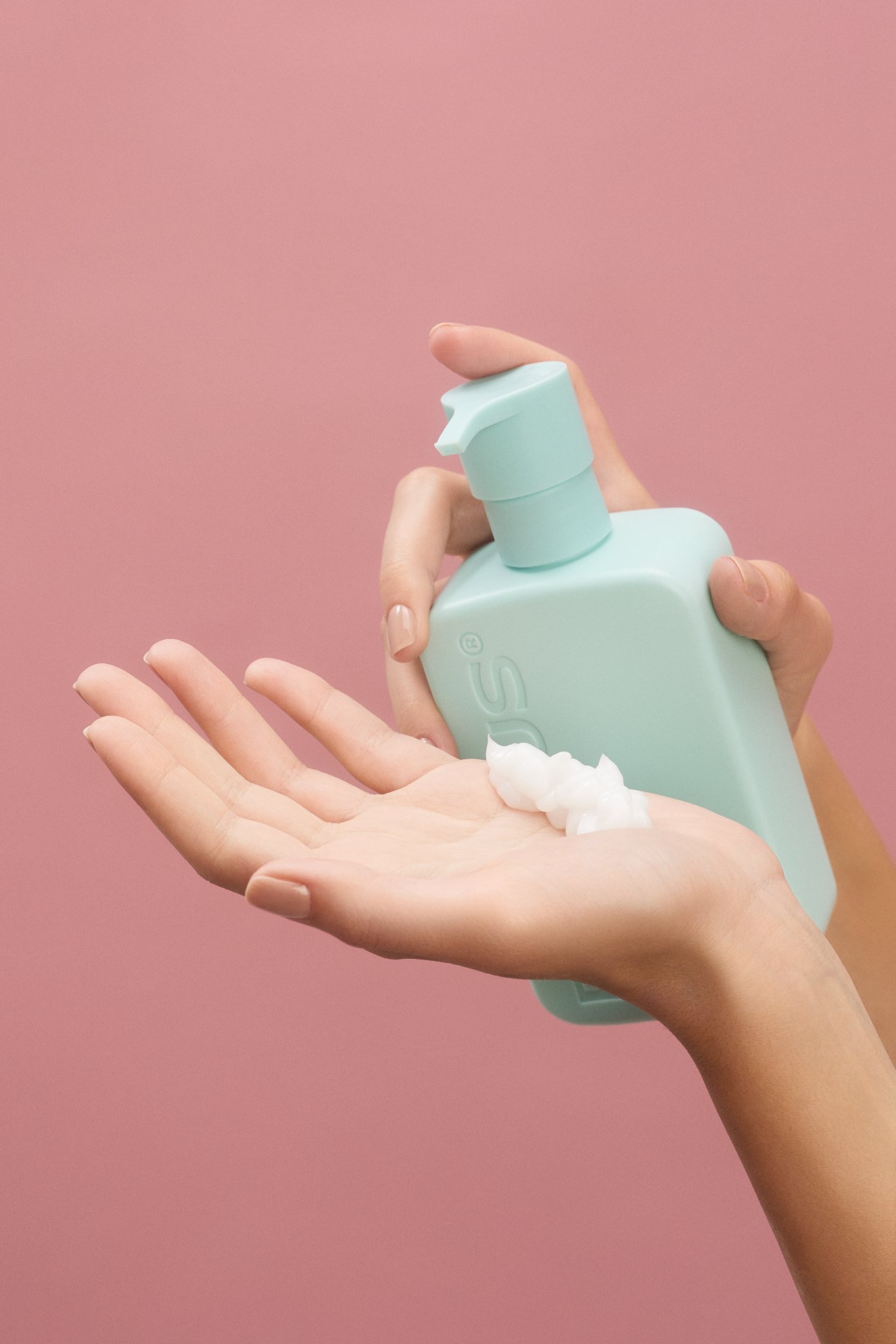 Drėkinamasis kondicionierius su ricinos aliejumi Ricinus